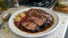 Cuissot de sanglier moutarde à l’ancienne et miel : la cuisson longue qui le rend moelleux