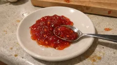 Gelée au piment d’Espelette maison : sucrée, légèrement relevée, prête en 20 minutes