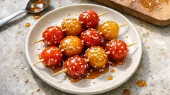 Tomates cerises au caramel et sésame : l’apéritif sucré-salé qui fait son petit effet
