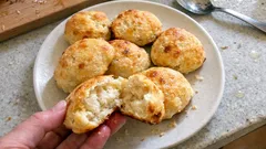 Petits pains de Pessah à la farine de matza : moelleux, dorés et sans levain