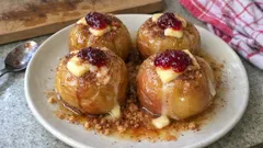 Pommes au four au micro-ondes : un dessert fondant prêt en 5 minutes