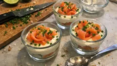 Verrines mascarpone et saumon fumé : prêtes en 10 minutes, avec une touche de citron vert