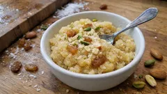 Halwa de semoule au ghee, coco et fruits secs : un dessert fondant prêt en 20 min