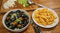 Moules-frites à la belge : 5 minutes de cuisson pour des moules bien juteuses