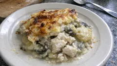 Gratin de poisson facile au four : pommes de terre fondantes et béchamel bien onctueuse