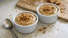 Crème dessert aux spéculoos : onctueuse, sans œufs et prête avec 4 ingrédients